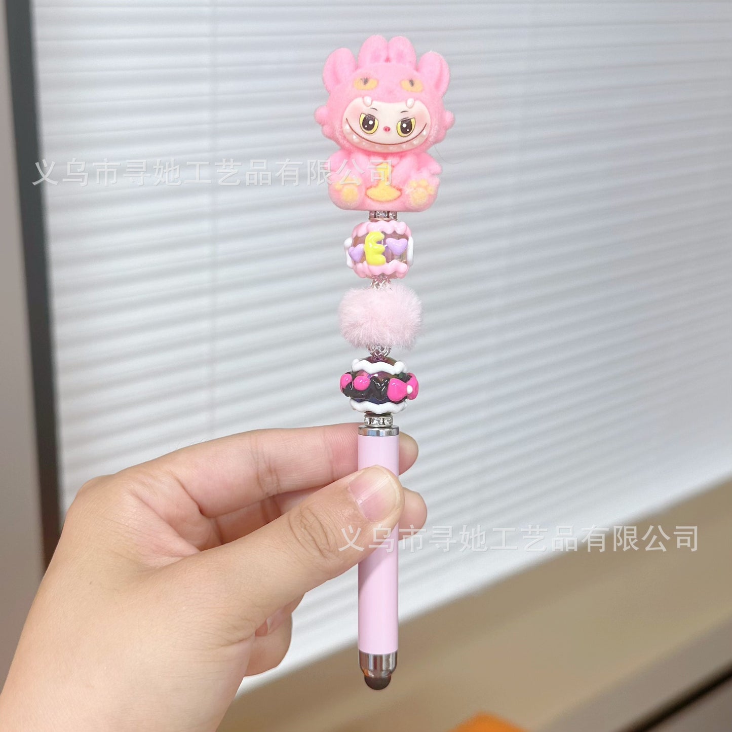 Creative DIY Cute Beaded Pen for Mobile Phones and Tablets, Touchscreen Gel Pen, Adorable Handmade Doll, Student Gift