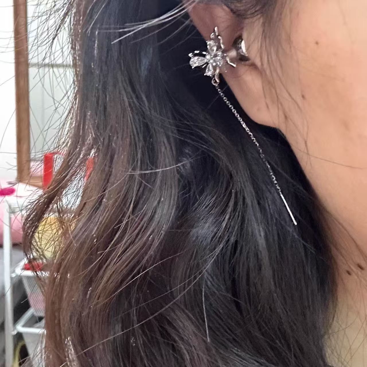 Suitable for Freeclip Earphone Diamond Buckle Full Diamond Snowflake Star Bowknot Ear Clip Buckle Niche High-end Accessories